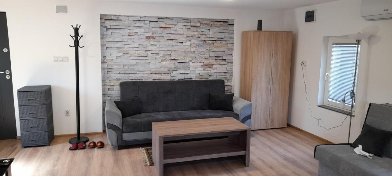 Aura City Visoko Bagian luar foto